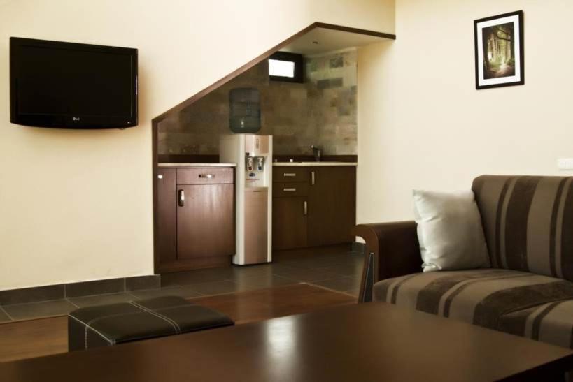 12 * Dilijan